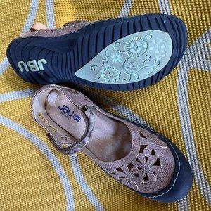 Summer Mary Jane flats